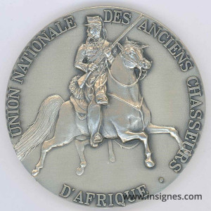 Union Nationale des Anciens Chasseurs d'Afrique Médaille de table 65 mm
